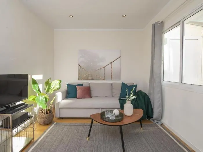 Attic Apartment 468 Sagrada Familia Barcelona 0*,