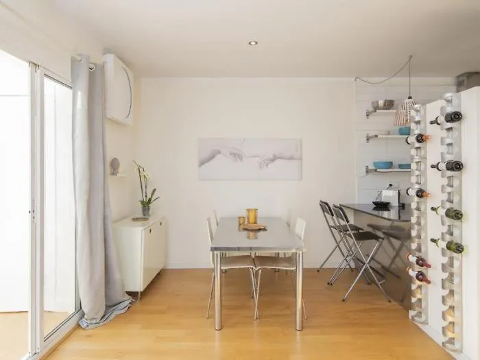 Attic Apartment 468 Sagrada Familia Barcelona 0*,  Spain