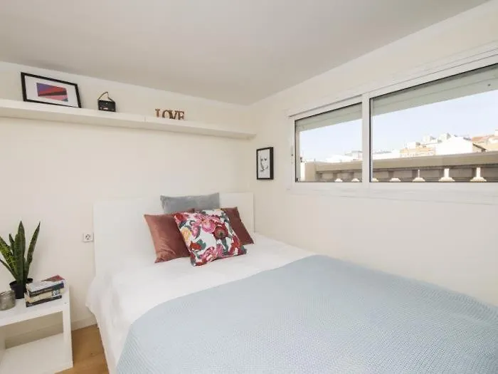 Attic Apartment 468 Sagrada Familia Barcelona