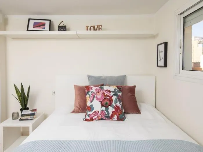 Attic Apartment 468 Sagrada Familia Barcelona