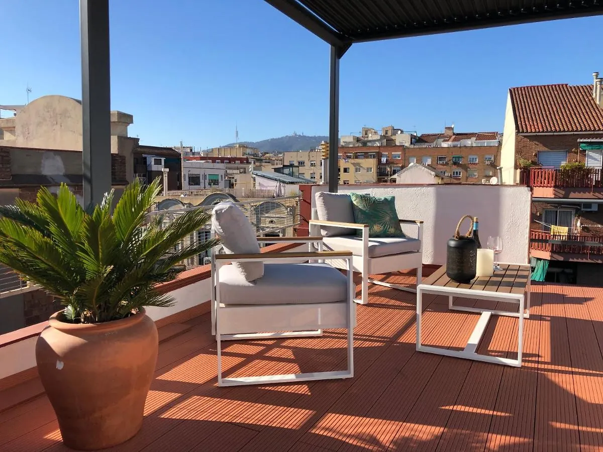 Attic Apartment 468 Sagrada Familia Barcelona
