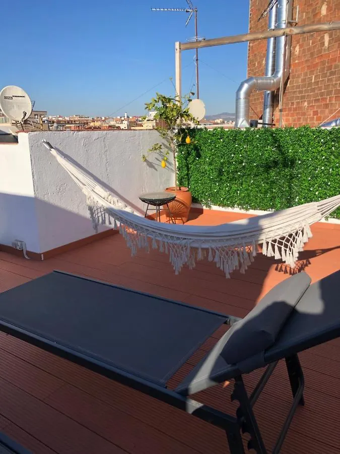 Attic Apartment 468 Sagrada Familia Barcelona 0*,